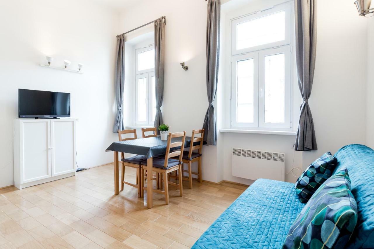 Flexible Selfcheckins 13 & 14 - Le Petit & Le Grand Zagreb - Centre - New - Apartments Repinc Экстерьер фото